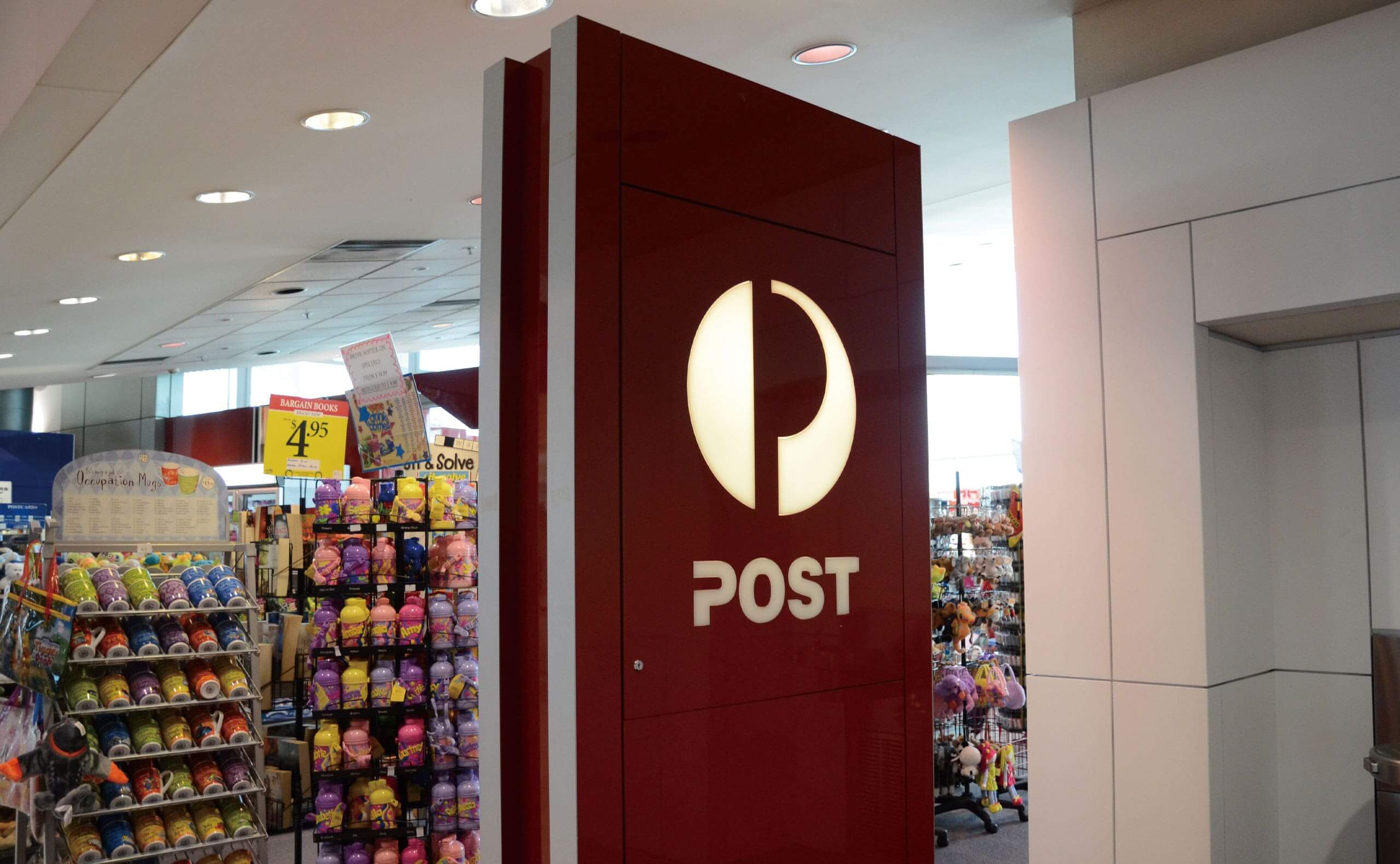 Illuminated Pylon Signs for Australia Post